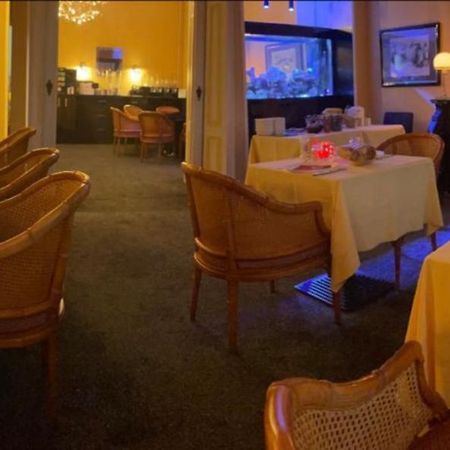 Budget Hotel Le Beau Rivage Мидълбург Екстериор снимка