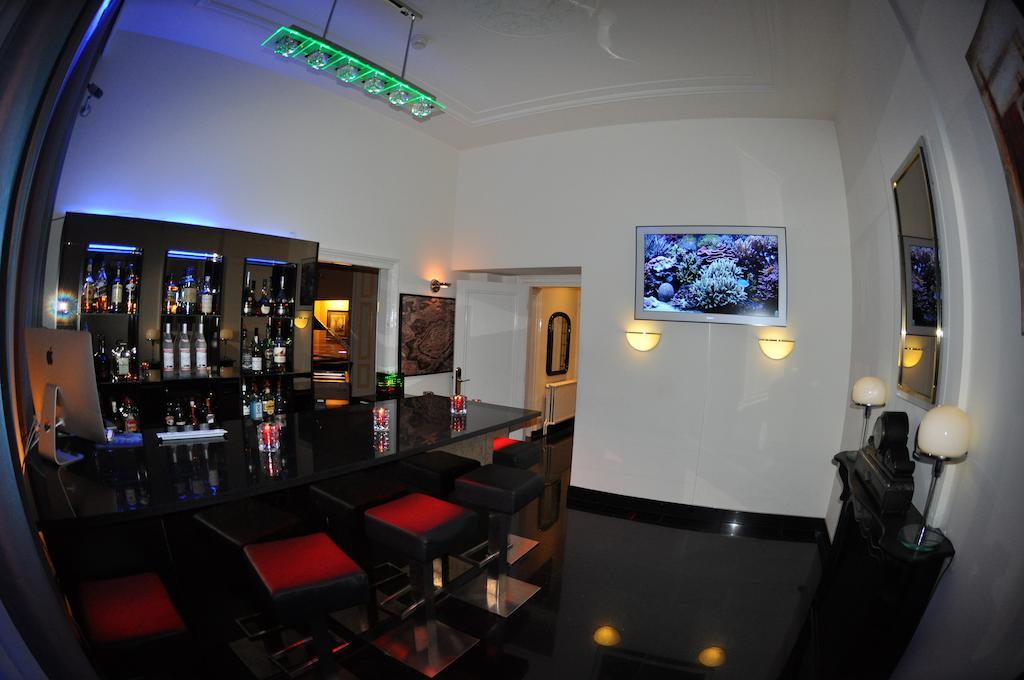 Budget Hotel Le Beau Rivage Мидълбург Екстериор снимка