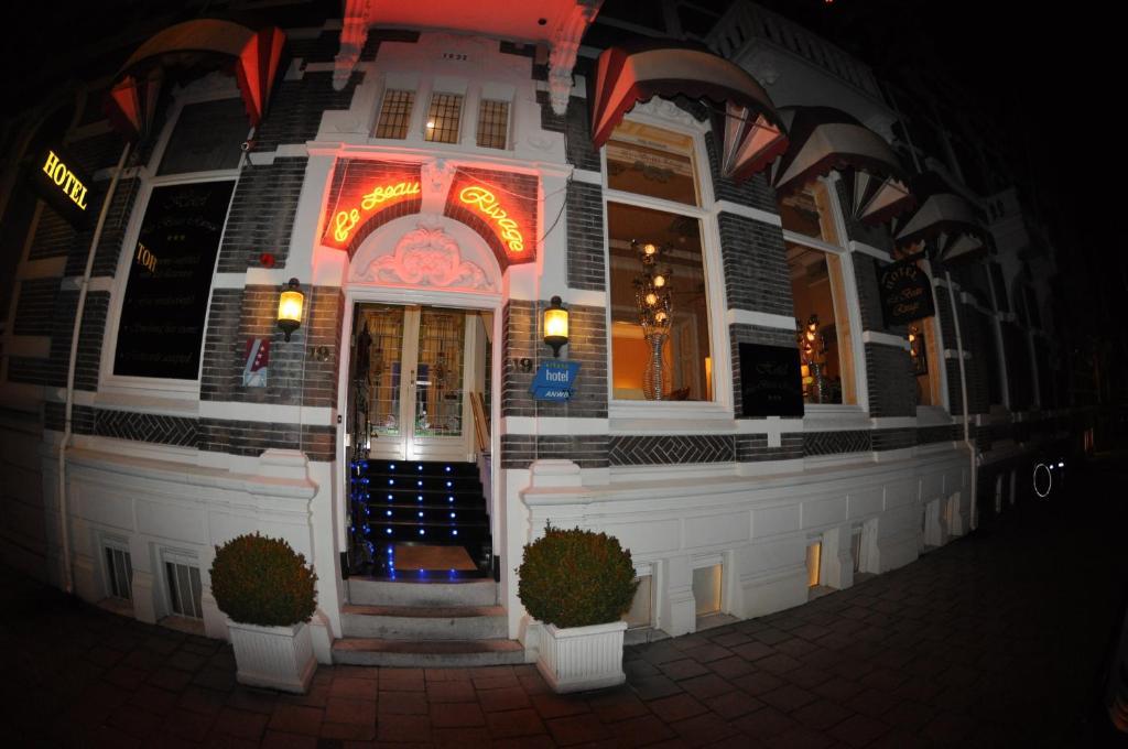 Budget Hotel Le Beau Rivage Мидълбург Екстериор снимка