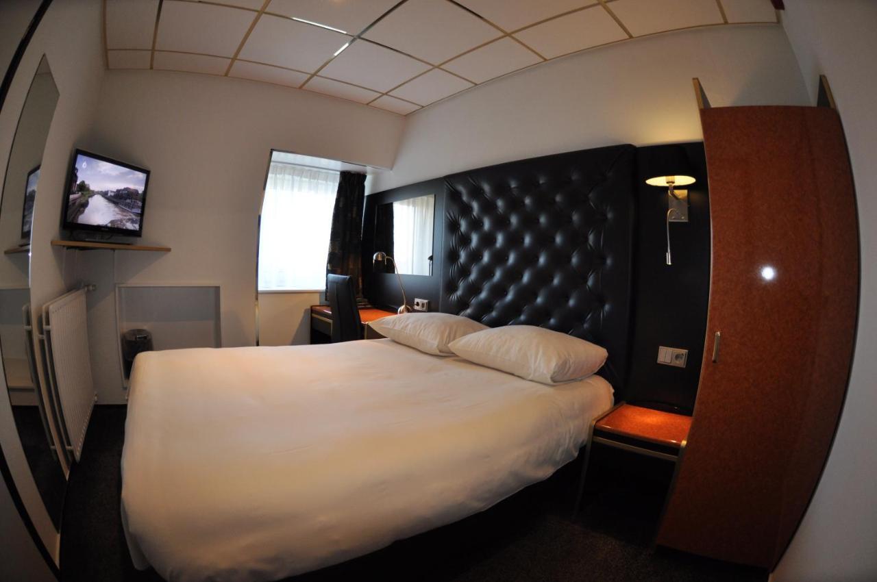 Budget Hotel Le Beau Rivage Мидълбург Екстериор снимка