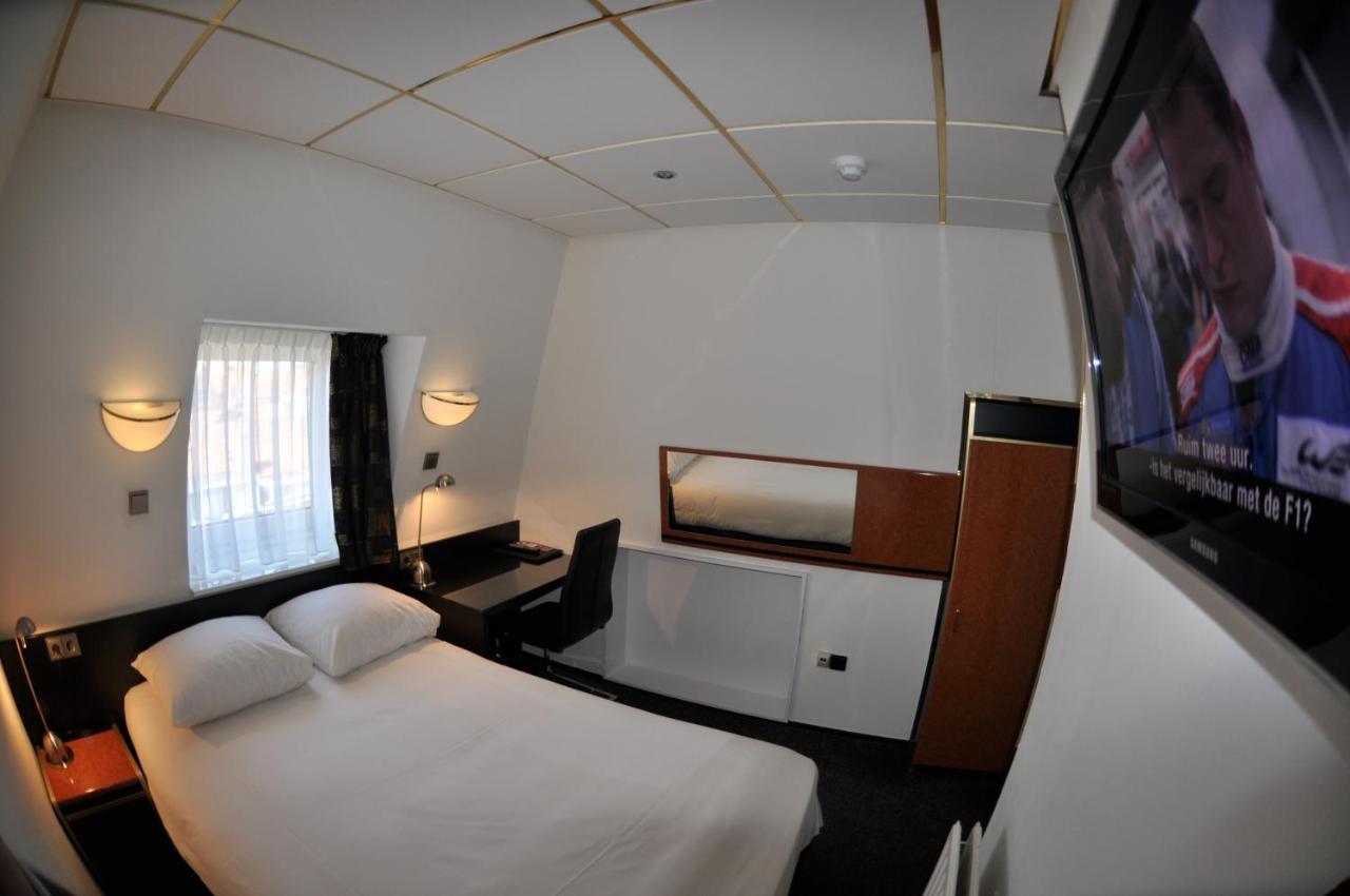 Budget Hotel Le Beau Rivage Мидълбург Екстериор снимка