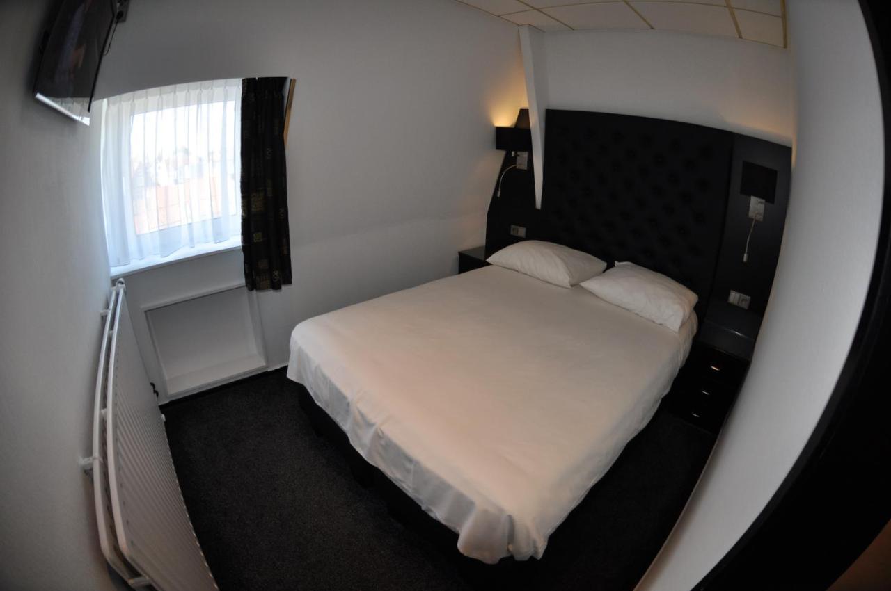 Budget Hotel Le Beau Rivage Мидълбург Екстериор снимка