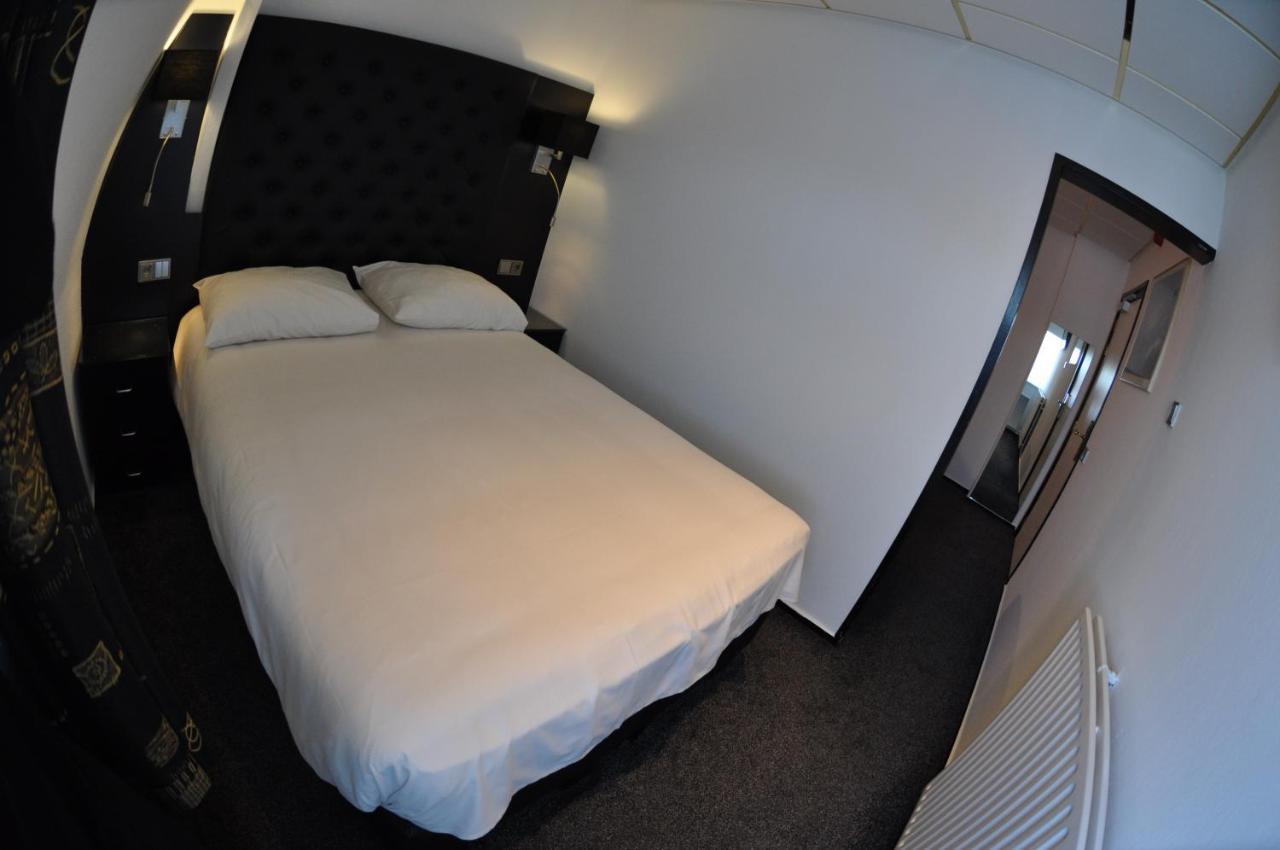 Budget Hotel Le Beau Rivage Мидълбург Екстериор снимка