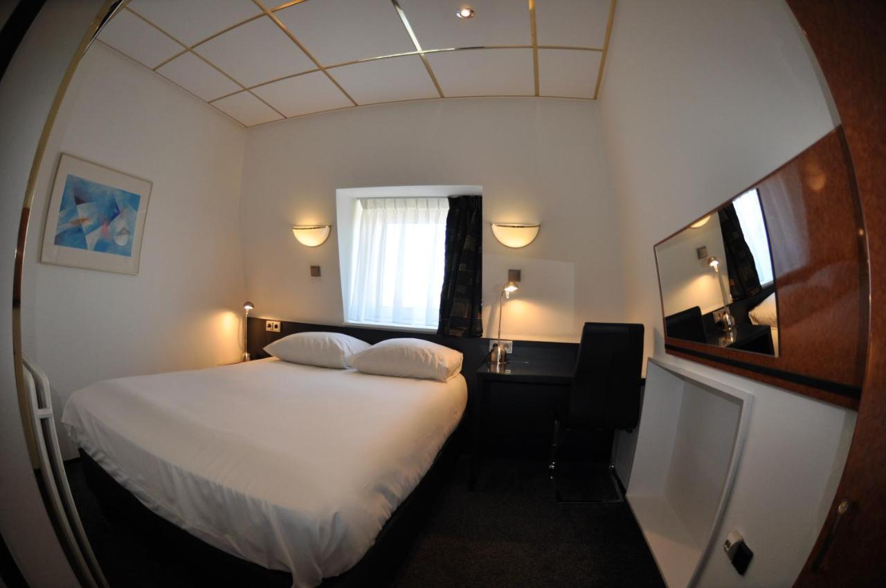 Budget Hotel Le Beau Rivage Мидълбург Екстериор снимка