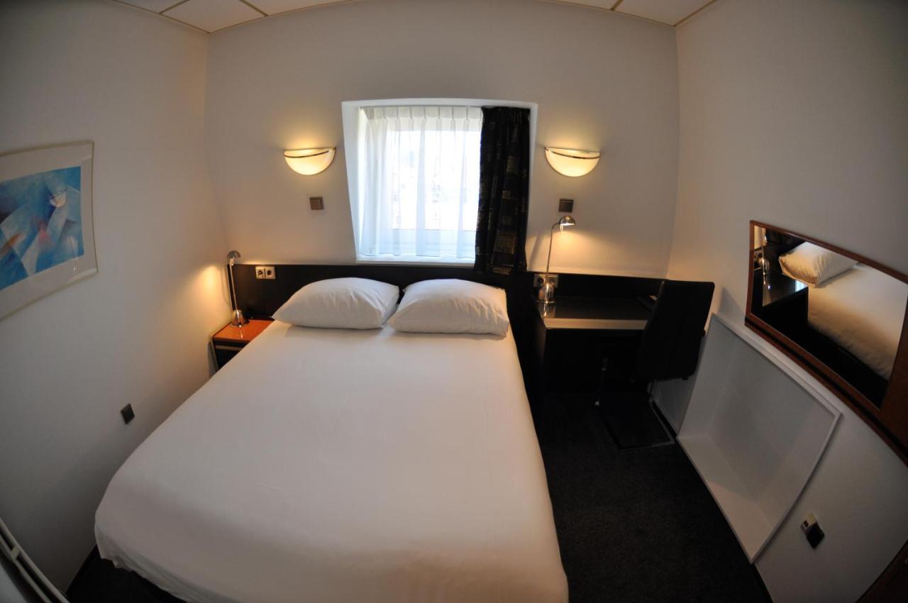 Budget Hotel Le Beau Rivage Мидълбург Екстериор снимка